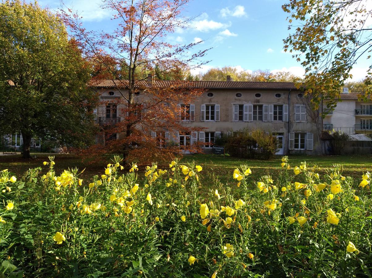 Lodge Hotel De Sommedieue Verdun Εξωτερικό φωτογραφία