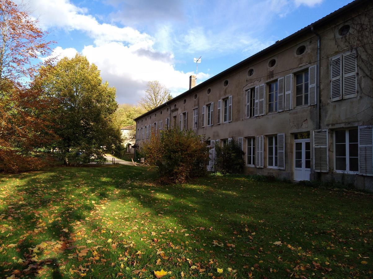 Lodge Hotel De Sommedieue Verdun Εξωτερικό φωτογραφία
